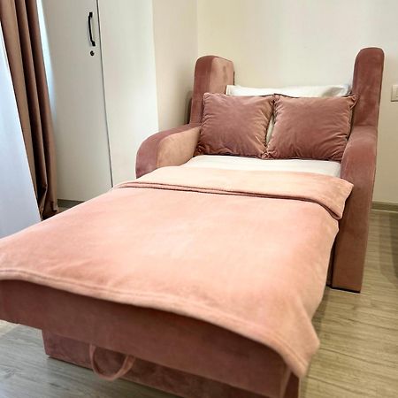 Cosy And Stylish Studio 布加勒斯特 外观 照片